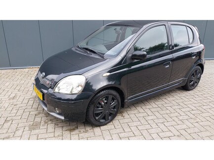 Toyota Yaris 0