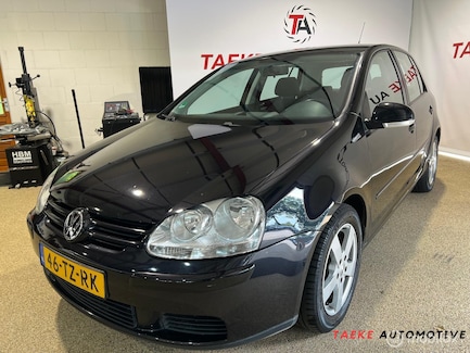 Volkswagen Golf 0