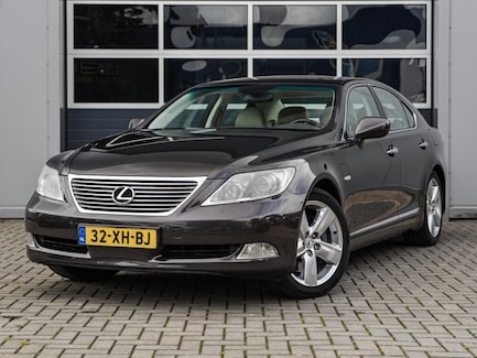 Lexus LS 0