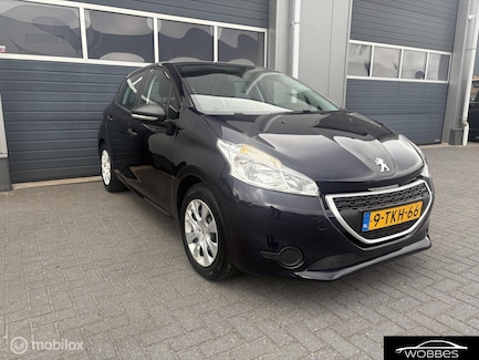 Peugeot 208 0