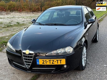 Alfa Romeo 147 0