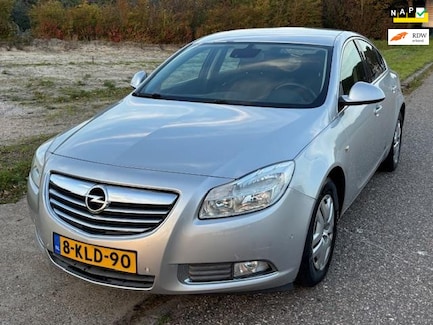 Opel Insignia 0