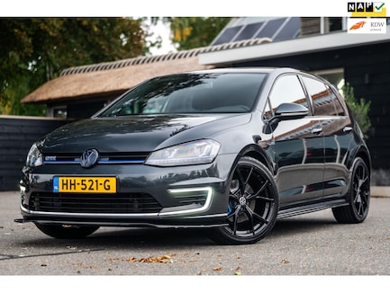 Volkswagen Golf 0