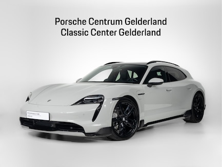 Porsche Taycan Cross Turismo 0