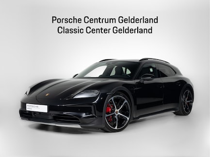 Porsche Taycan Cross Turismo 0