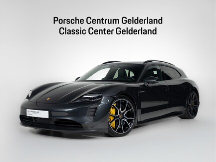 Porsche Taycan Sport Turismo 0
