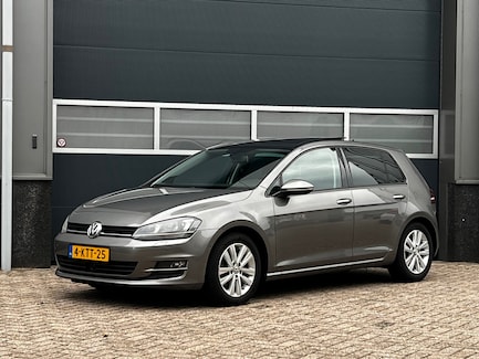 Volkswagen Golf 0