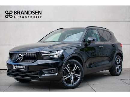 Volvo XC40 0