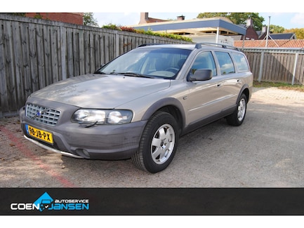 Volvo V70 Cross Country 0