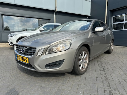 Volvo V60 0