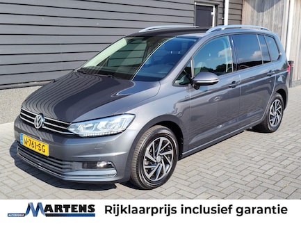 Volkswagen Touran 0