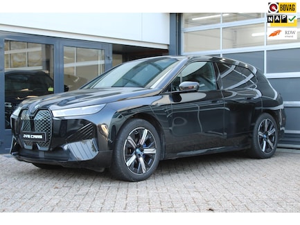 BMW iX 0