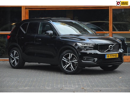 Volvo XC40 0