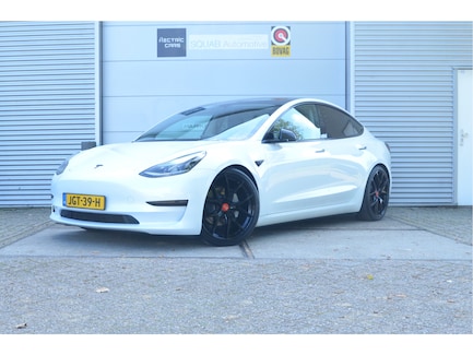 Tesla Model 3 0