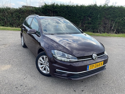 Volkswagen Golf 0