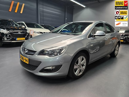Opel Astra 0