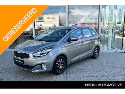 Kia Carens 0