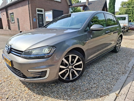 Volkswagen Golf 0