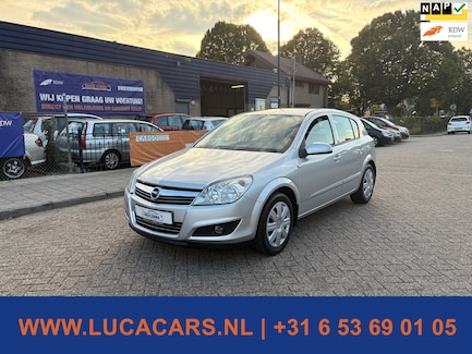Opel Astra 0
