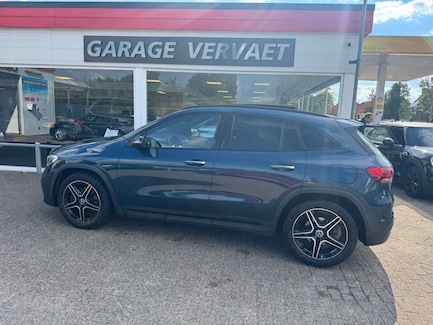 Mercedes-Benz GLA 0