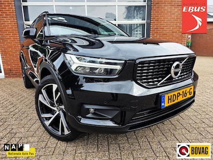 Volvo XC40 0