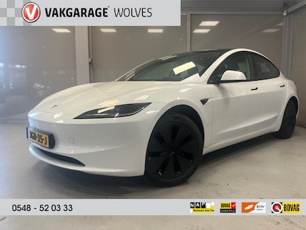 Tesla Model 3 0