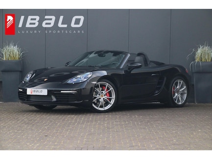 Porsche 718 Boxster 0