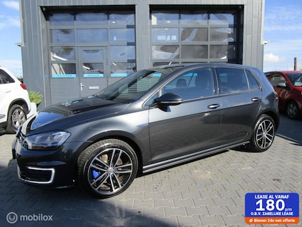 Volkswagen Golf 0