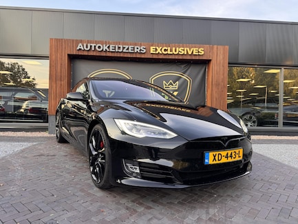 Tesla Model S 0