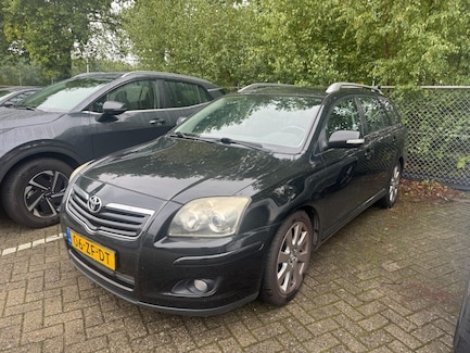 Toyota Avensis 0