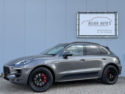 Porsche Macan 0