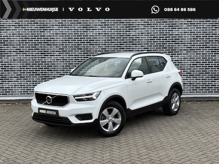 Volvo XC40 0