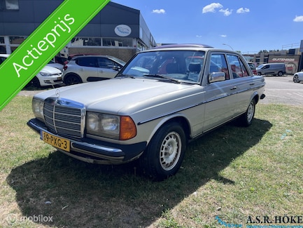 Mercedes-Benz 200-Serie 0