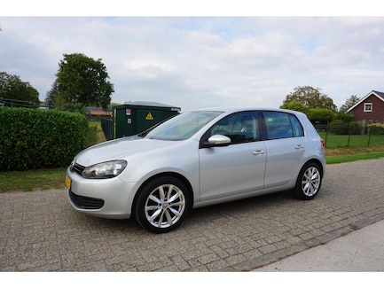Volkswagen Golf 0