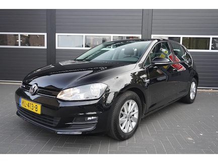 Volkswagen Golf 0