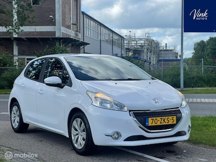 Peugeot 208 0