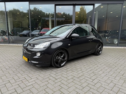 Opel Adam 0