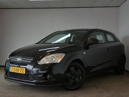 Kia ProCeed 0