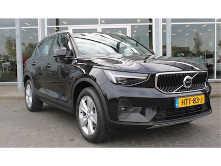Volvo XC40 0