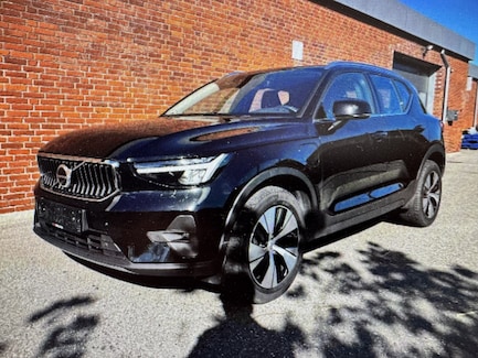 Volvo XC40 0