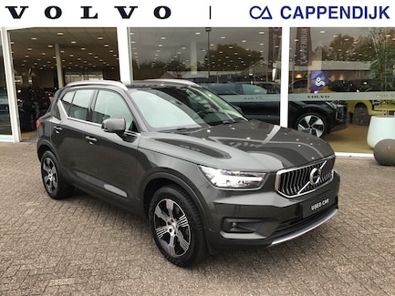 Volvo XC40 0
