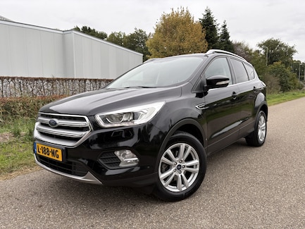 Ford Kuga 0