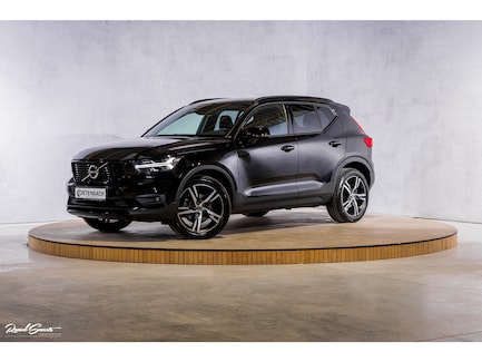 Volvo XC40 0