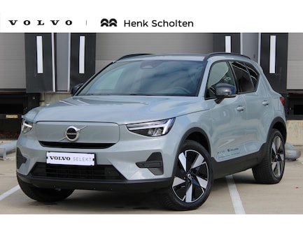 Volvo EX40 0