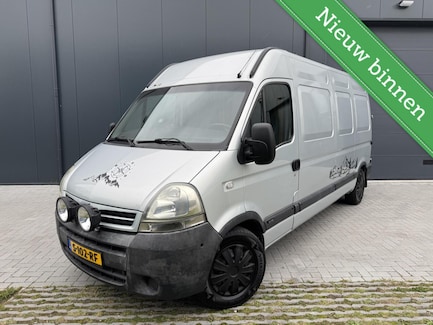 Nissan Interstar 0