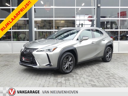 Lexus UX 0