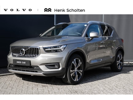 Volvo XC40 0