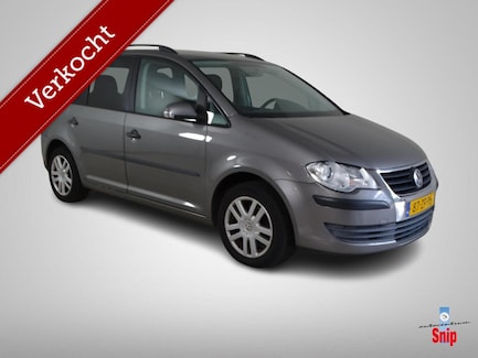 Volkswagen Touran 0