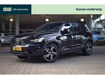 Volvo XC40 0