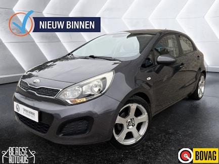 Kia Rio 0